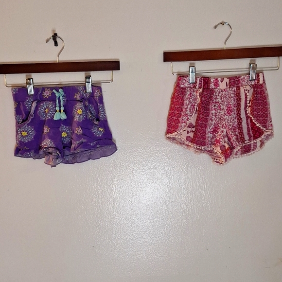 Other - SOLD!!!! 2 Pairs of girls ruffle shorts